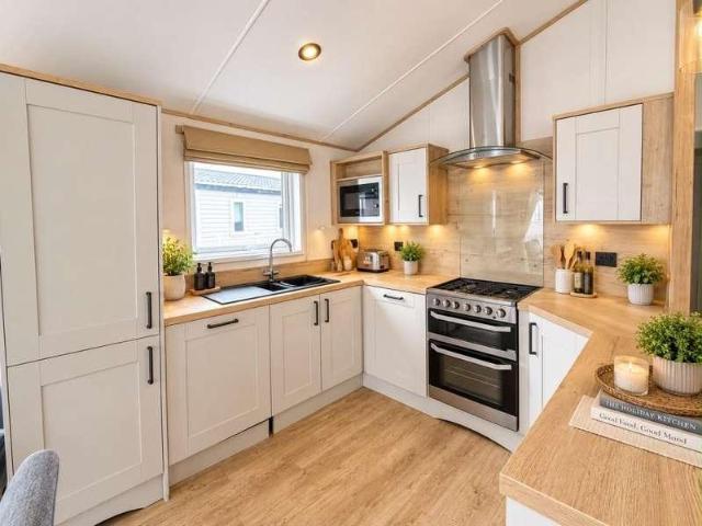 Property for sale in Eastbridge, Suffolk