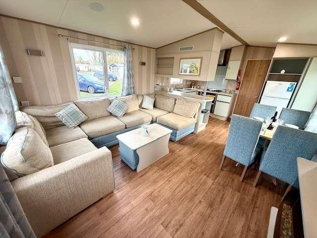 Property for sale in Upper Dovercourt, Dale Hill