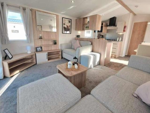 Property for sale in Seasalter, Canterbury