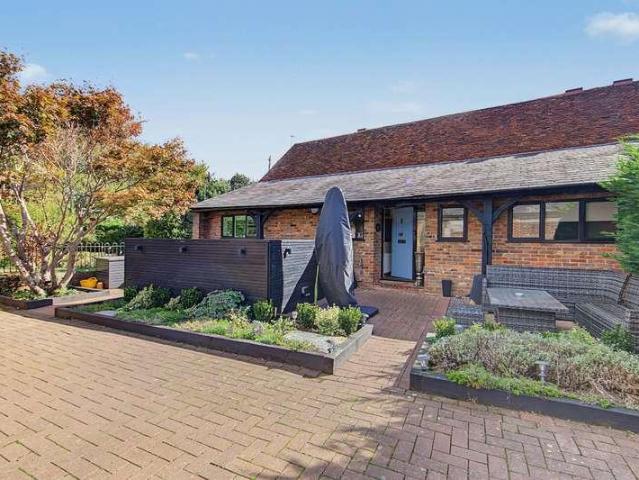 Property for sale in St Michael, St Albans