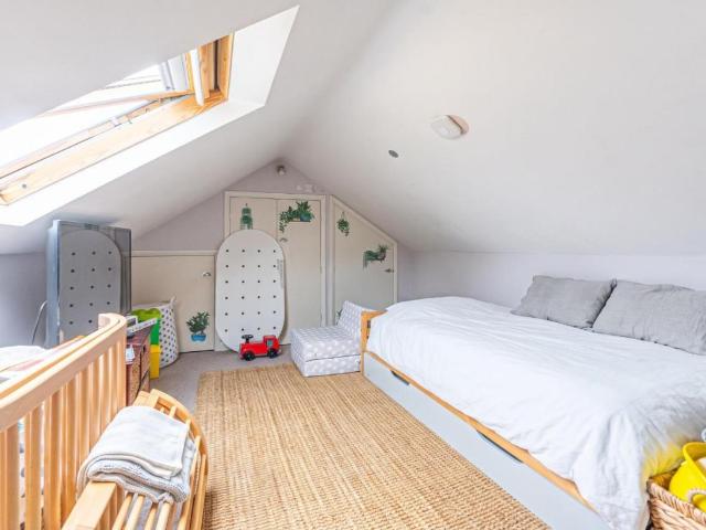 Property for sale in Ivinghoe