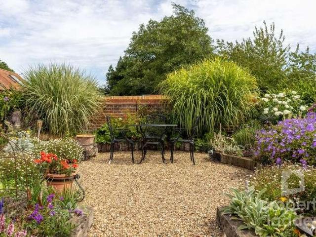 Property for sale in Sutton, Comers