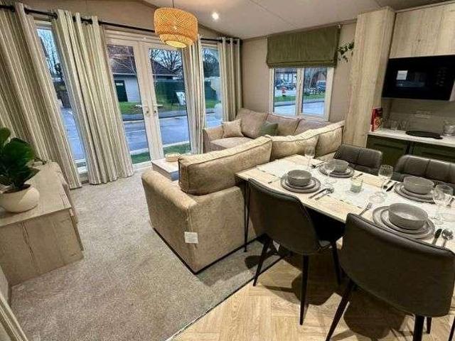 Property for sale in Ashurst Bridge, Hampshire