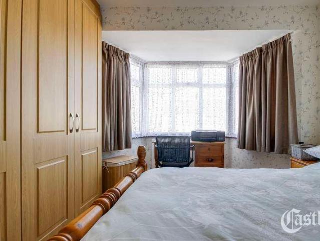 Property for sale in Edmonton, Greater London