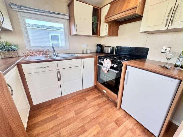 Property for sale in Seasalter, Canterbury
