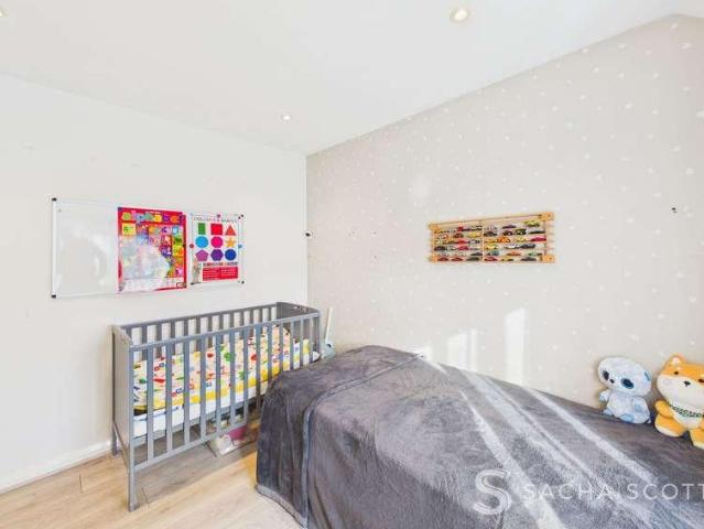 Property for sale in Benhilton, Greater London