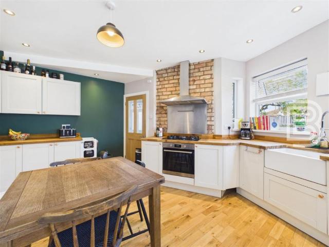 Property for sale in Hillmorton Paddox, New Bilton