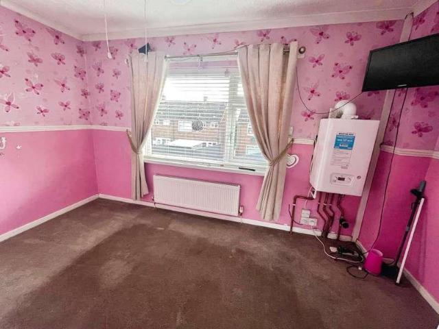 Property for sale in Moses Gate, Lee Bank