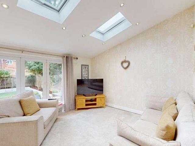 Property for sale in Daisy Hill, Westhoughton