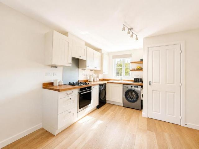 Property for sale in Cheeseman's Green, Bridgefield