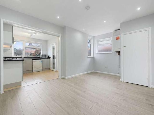 Property for sale in Harrow Weald, Greater London