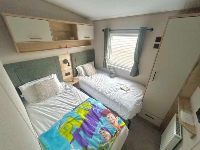 Property for sale in Dale Hill, Essex