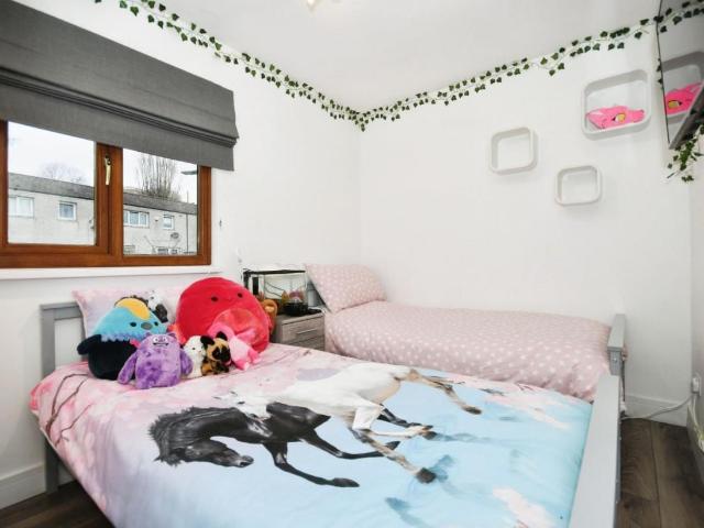 Property for sale in Crosspool, South Yorkshire