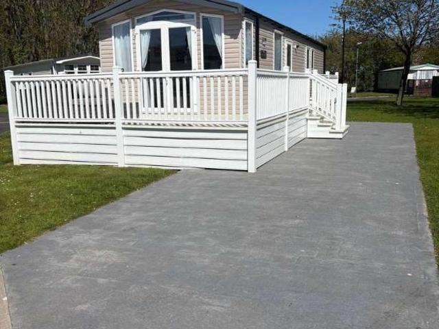 Property for sale in Kirby Misperton, North Yorkshire