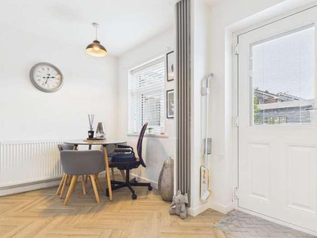 Property for sale in Hood Manor
