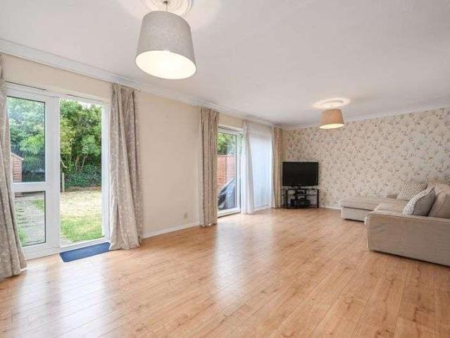 Property for sale in Lower Green Esher, Blackhills