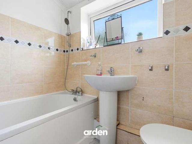 Property for sale in Red Hill, Worcester