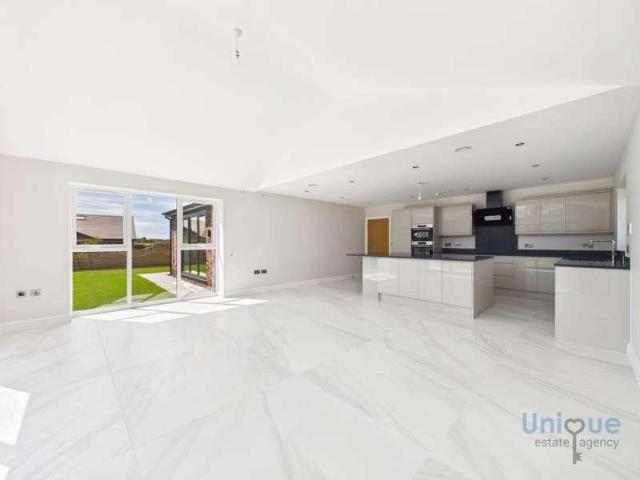 Property for sale in Newton-with-Scales, Lancashire