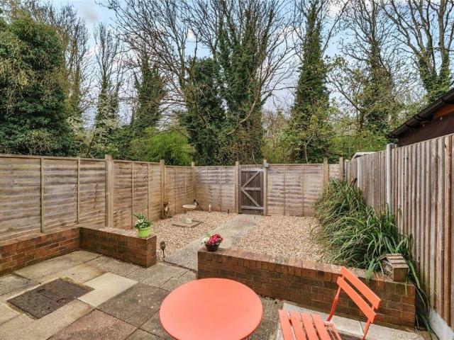 Property for sale in Whitley Wood, Reading