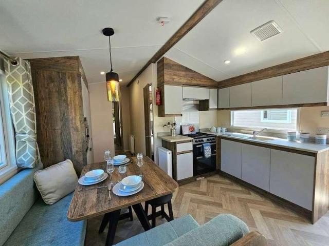 Property for sale in Cwm-y-glo, Wales