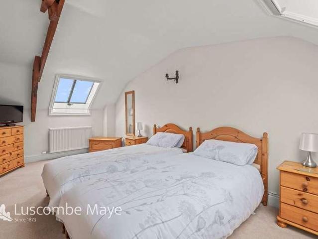 Property for sale in Buckland-Tout-Saints, Strode