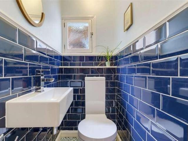 Property for sale in Clapham Junction, Greater London