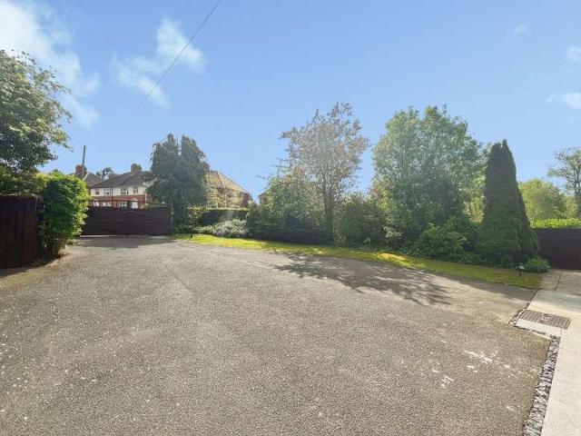 Property for sale in Grantham, Barholm