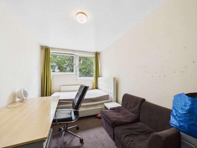 Property for sale in Elephant and Castle, Greater London