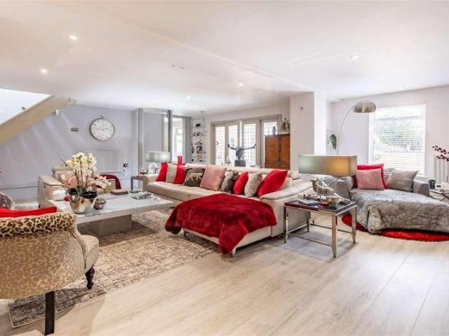 Property for sale in Epping, Essex