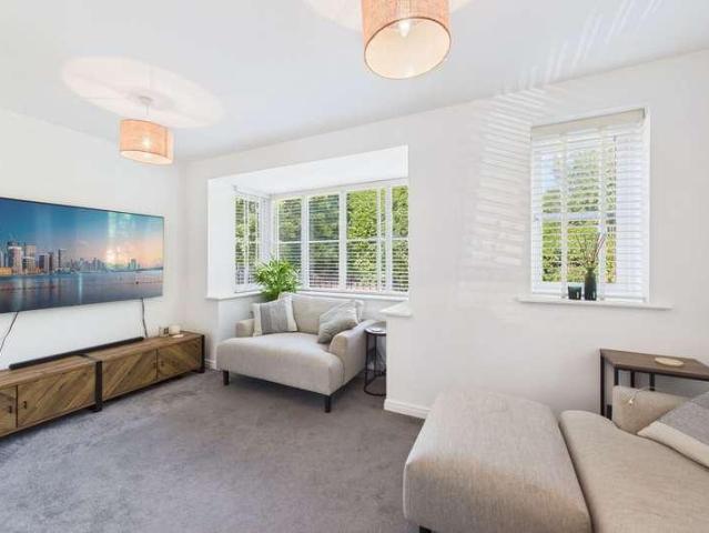 Property for sale in Wilderspool, Warrington