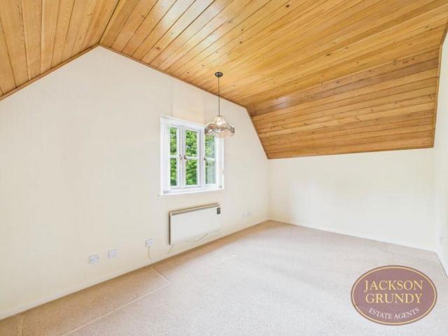 Property for sale in Southfields, Northampton