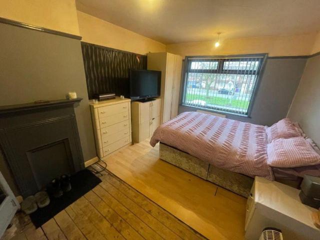 Property for sale in Norris Green, Calderstones