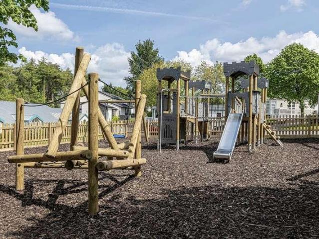 Property for sale in Cwm-y-glo, Wales