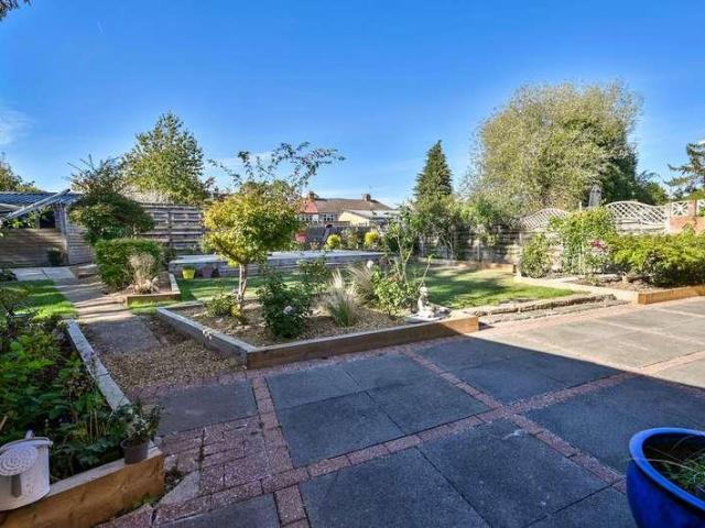 Property for sale in Stanborough, Fretherne