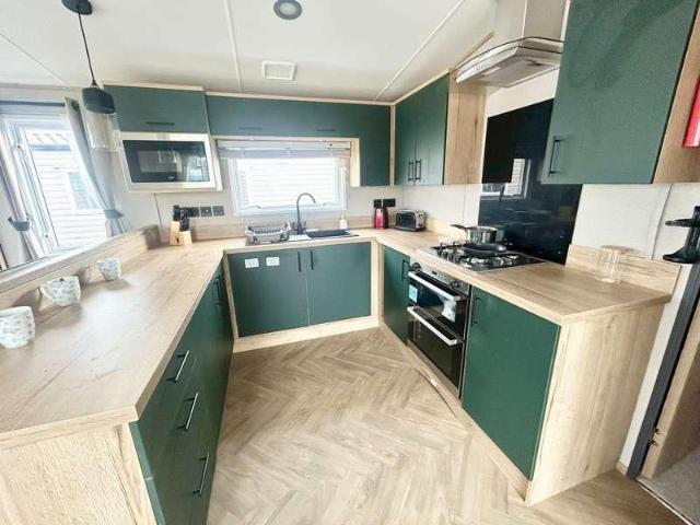 Property for sale in Dale Hill, Essex