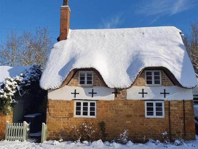 House for sale in Stanford On Avon, Leicestershire