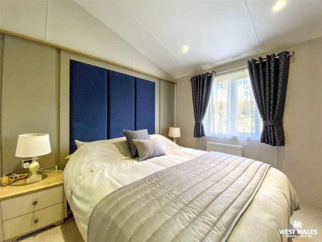 Property for sale in Landshipping, Wales