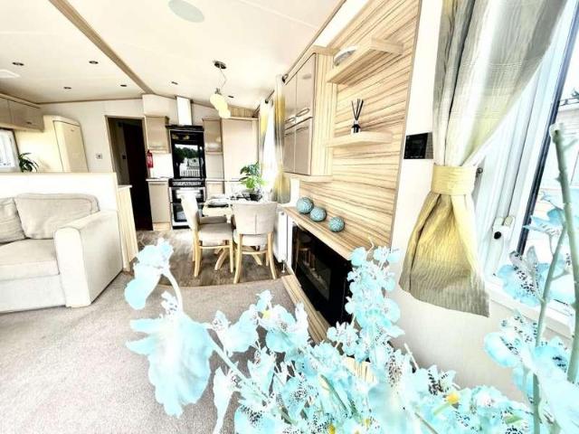 Property for sale in Fossebridge, Gloucestershire