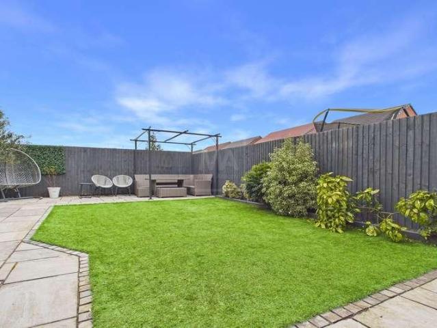 Property for sale in Lingley Green, Warrington