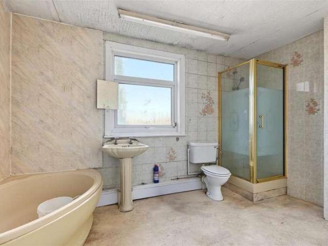 Property for sale in Sutton in Ashfield, Ashfield