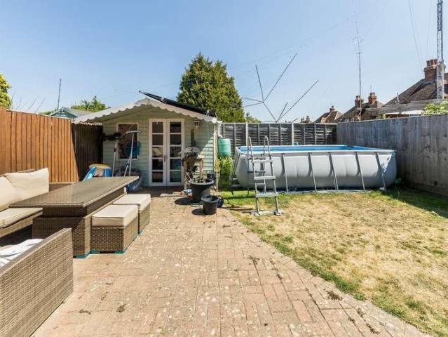 Property for sale in Ladygrove, Berrick Salome