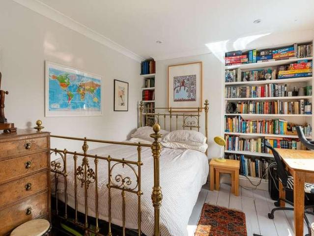 Property for sale in The Slade, Oxfordshire