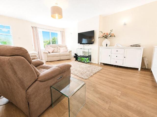 Property for sale in Wickford
