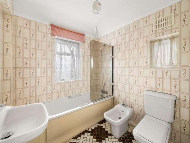 Property for sale in London Borough of Ealing, Greater London