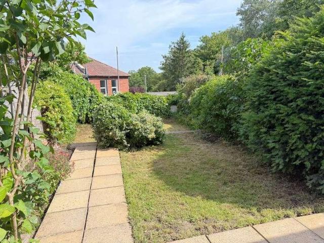 Property for sale in Upper Knowle, Feckenham