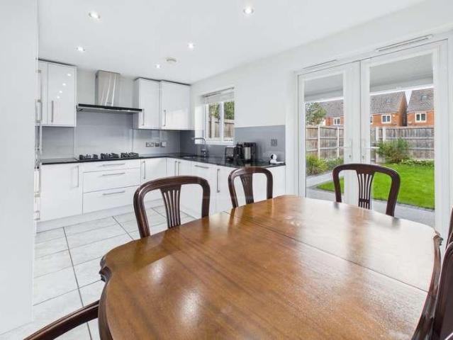 Property for sale in Chapelford