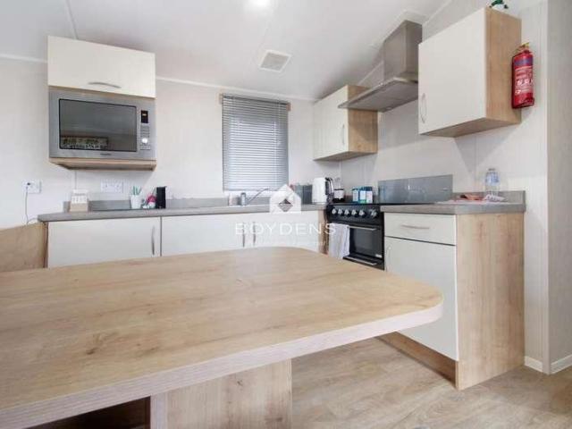 Property for sale in Dale Hill, Essex