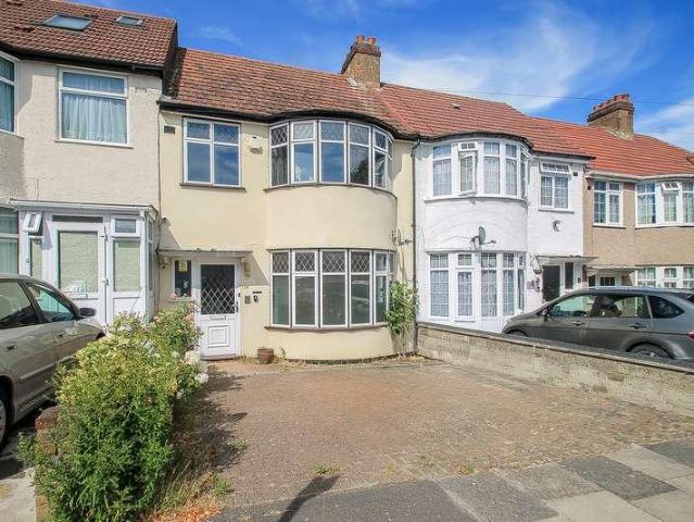 Property for sale in London Borough of Ealing, Greater London