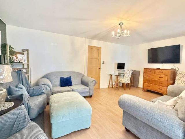 Property for sale in Hythe and Dibden, Ashurst Bridge