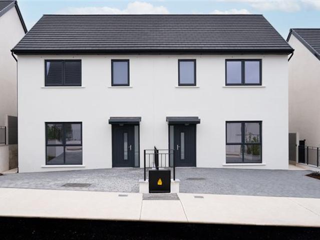 Detached House for sale in Fermoy, South Tipperary